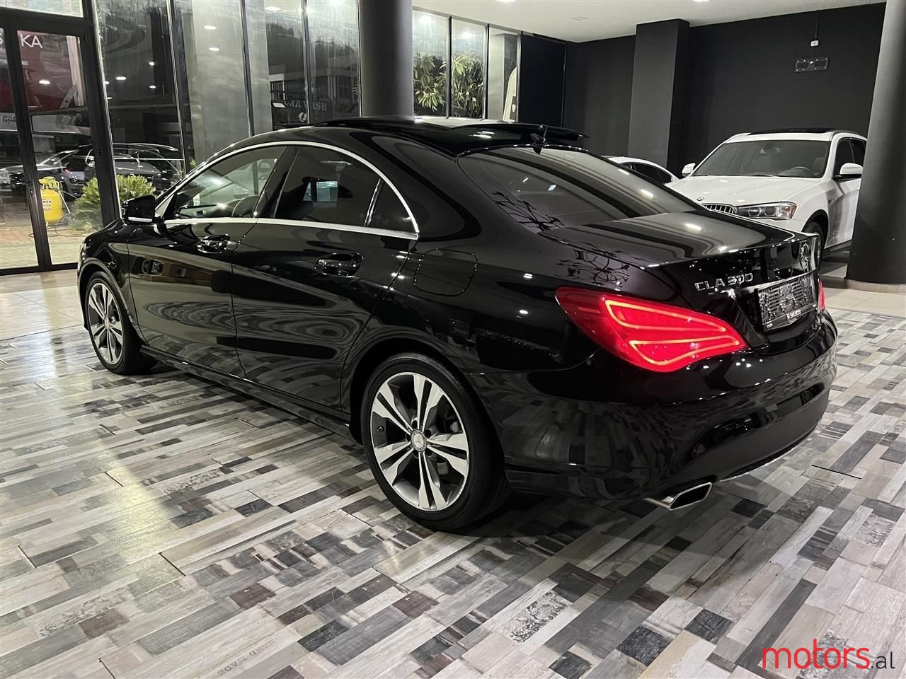 2014' Mercedes-Benz CLA 200 photo #4