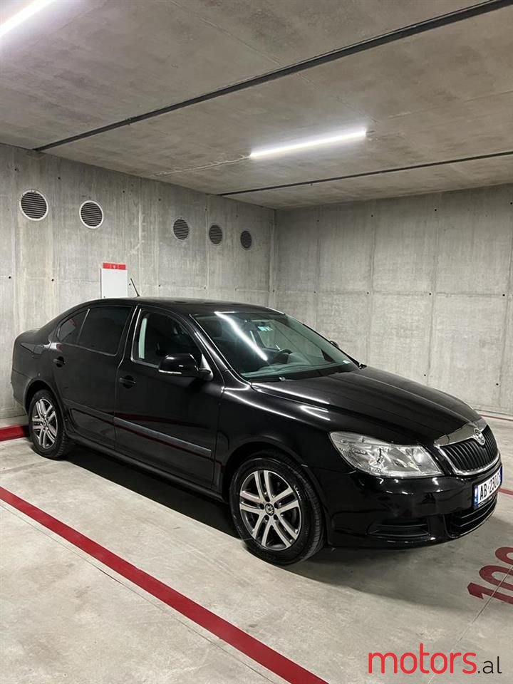 2013' Skoda Octavia photo #4