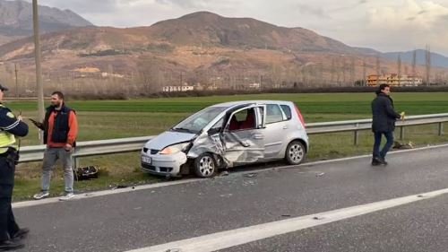 Aksident i rëndë në superstradën Lezhë-Shkodër/ Plagoset një person, transportohet me urgjencë drejt Traumës