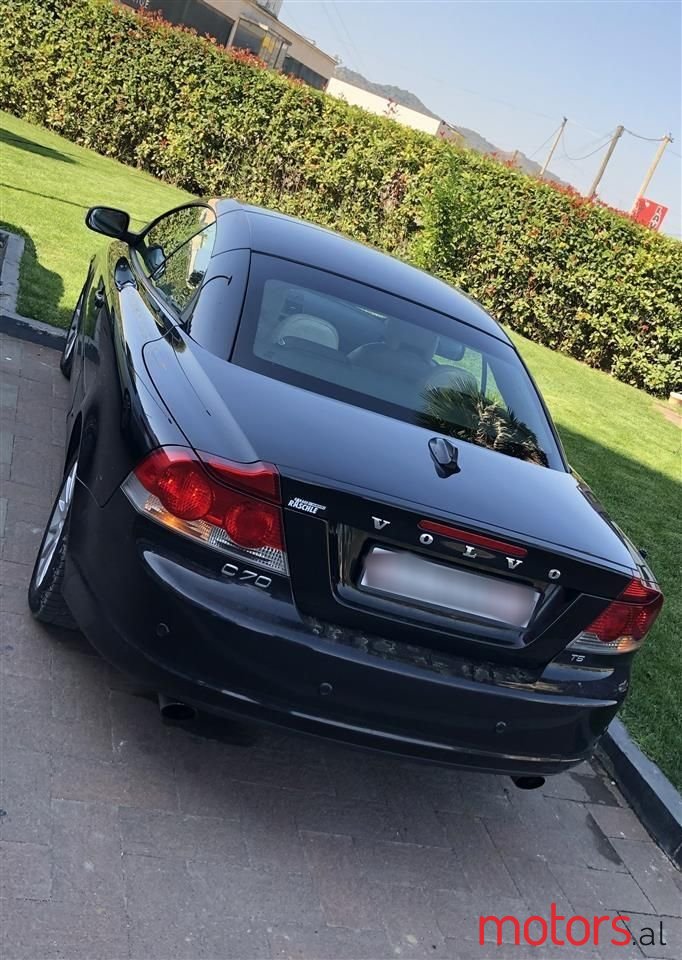 2010' Volvo C70 photo #5