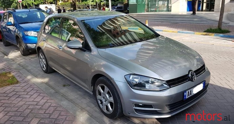 2015' Volkswagen Golf photo #1
