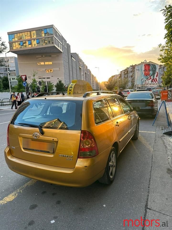 2005' Toyota Corolla photo #3