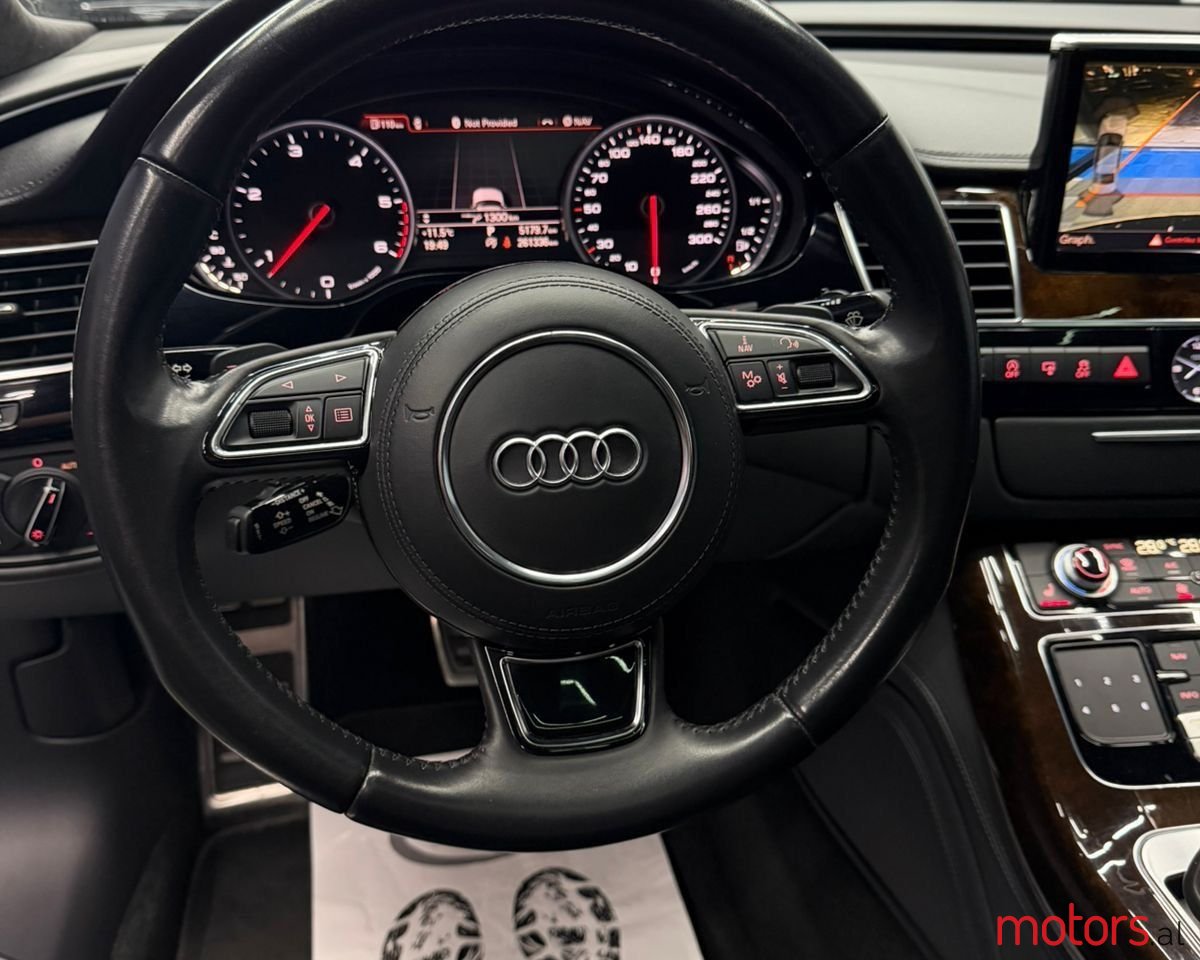 2015' Audi A8 photo #2