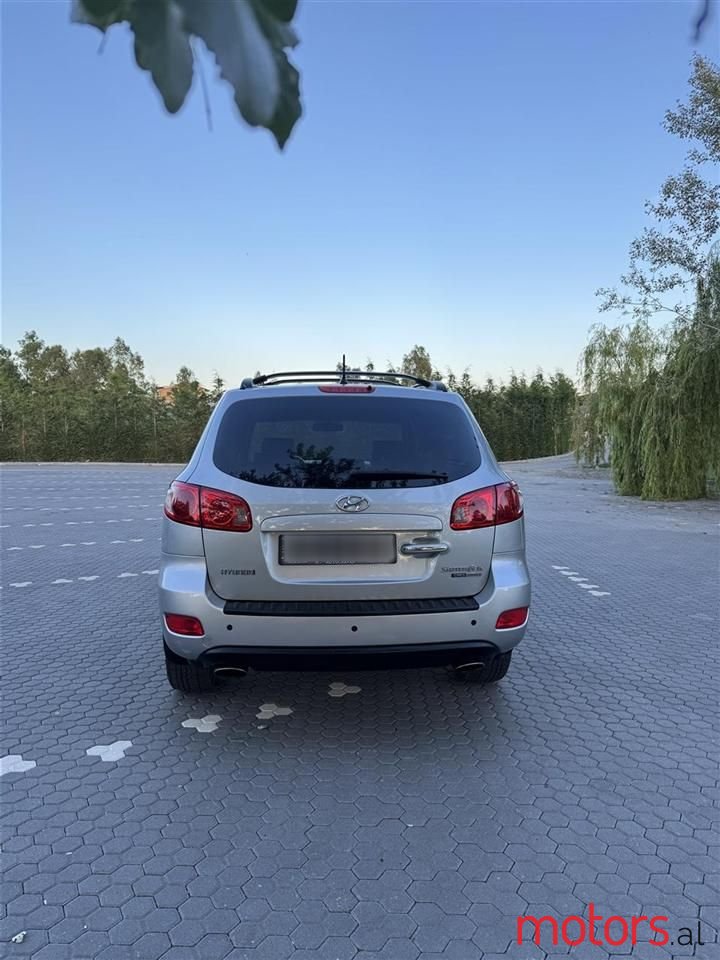 2008' Hyundai Santa Fe photo #5