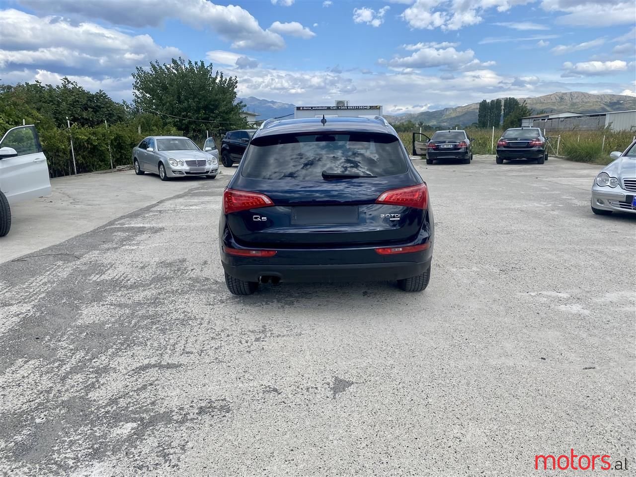 2011' Audi Q5 photo #5