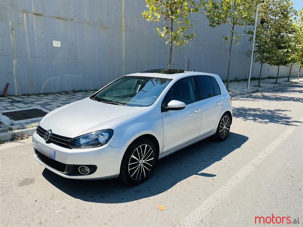 2013' Volkswagen Golf photo #1