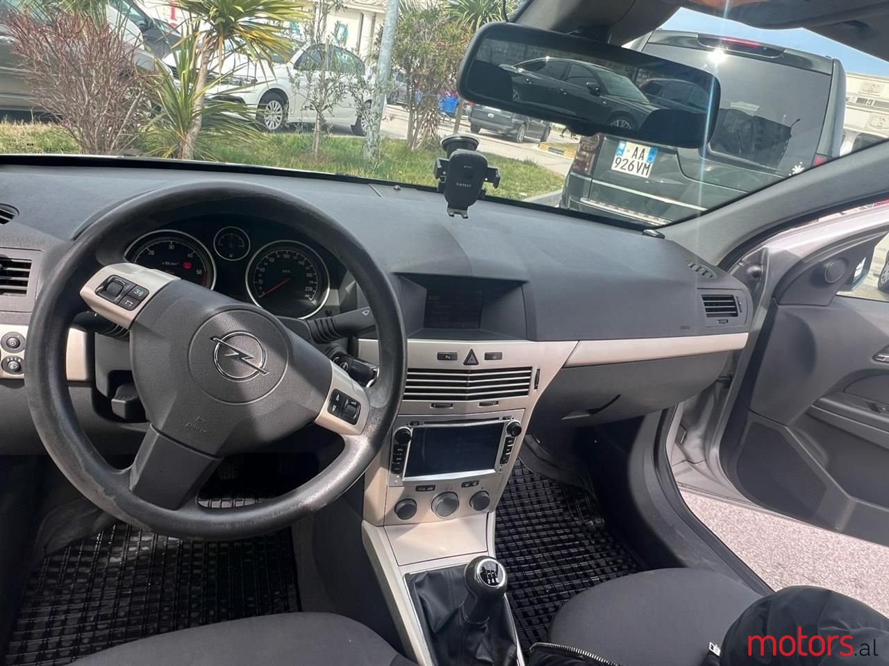 2009' Opel Astra photo #4