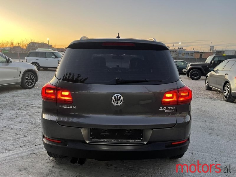 2014' Volkswagen Tiguan photo #4