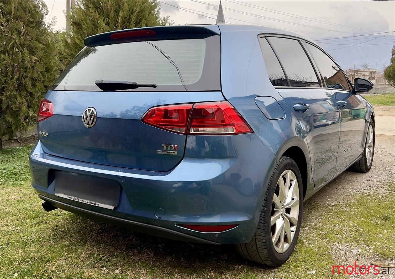 2014' Volkswagen Golf photo #3