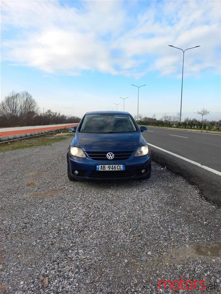 2006' Volkswagen Golf Plus photo #5
