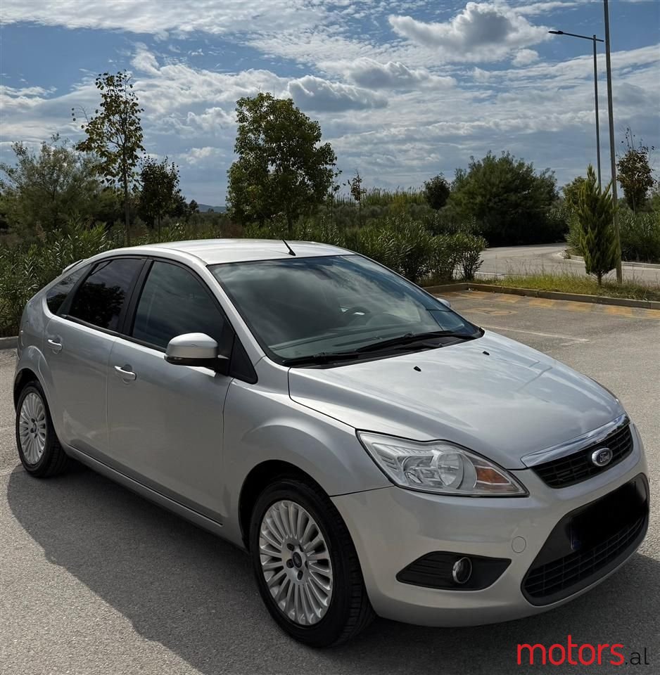 2010' Ford Focus photo #1