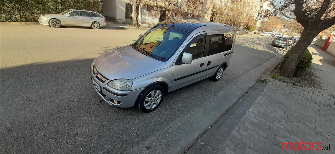 2006' Opel Combo photo #2