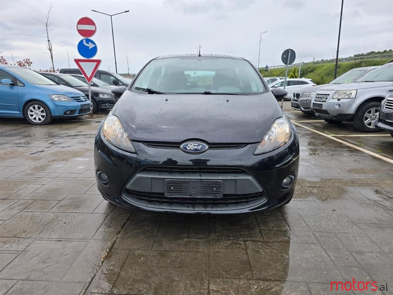 2011' Ford Fiesta photo #5