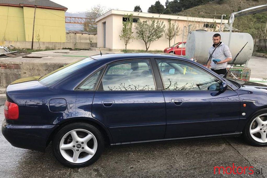 1996' Audi A4 photo #1