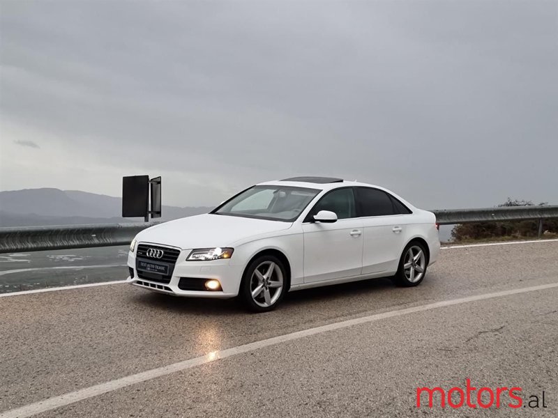 2011' Audi A4 photo #1