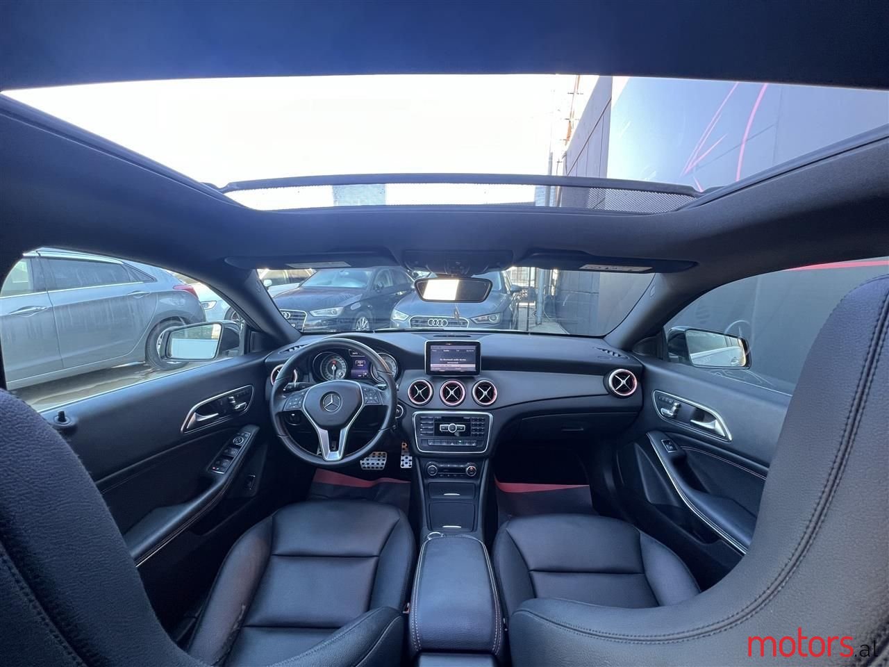 2014' Mercedes-Benz CLA 200 photo #4