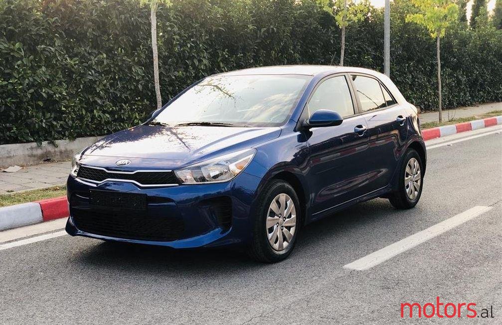 2018' Kia Rio photo #1