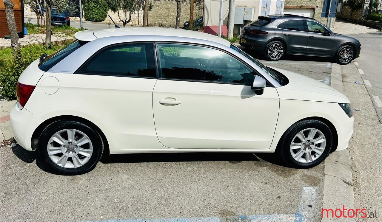 2011' Audi A1 photo #6