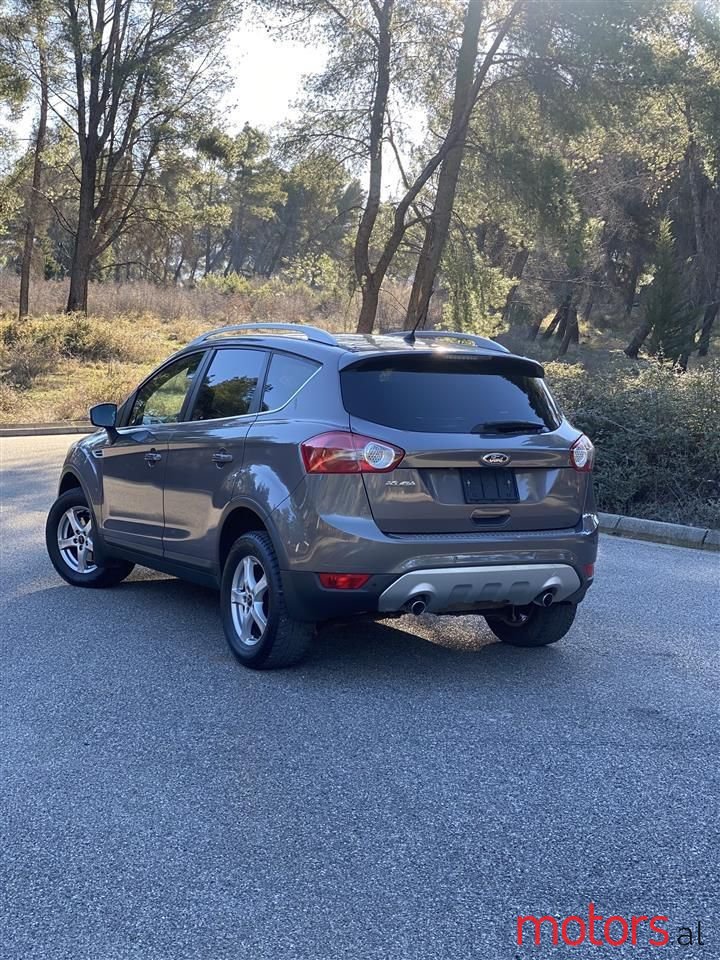 2011' Ford Kuga photo #2