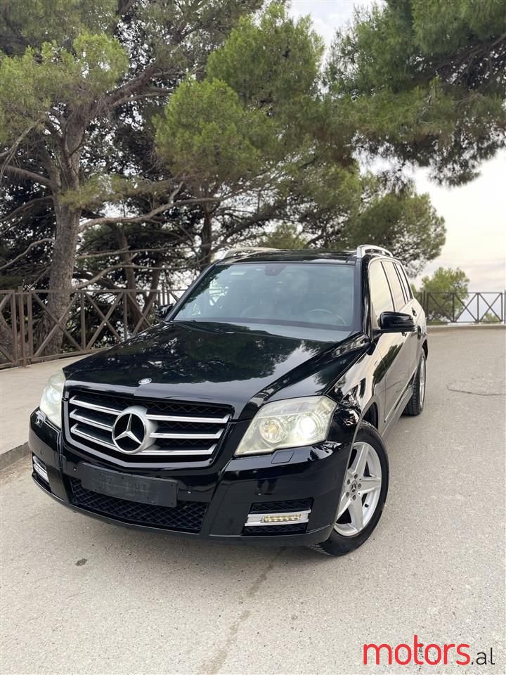 2010' Mercedes-Benz GLK 220 photo #5