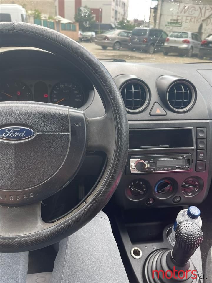 2003' Ford Fiesta photo #3