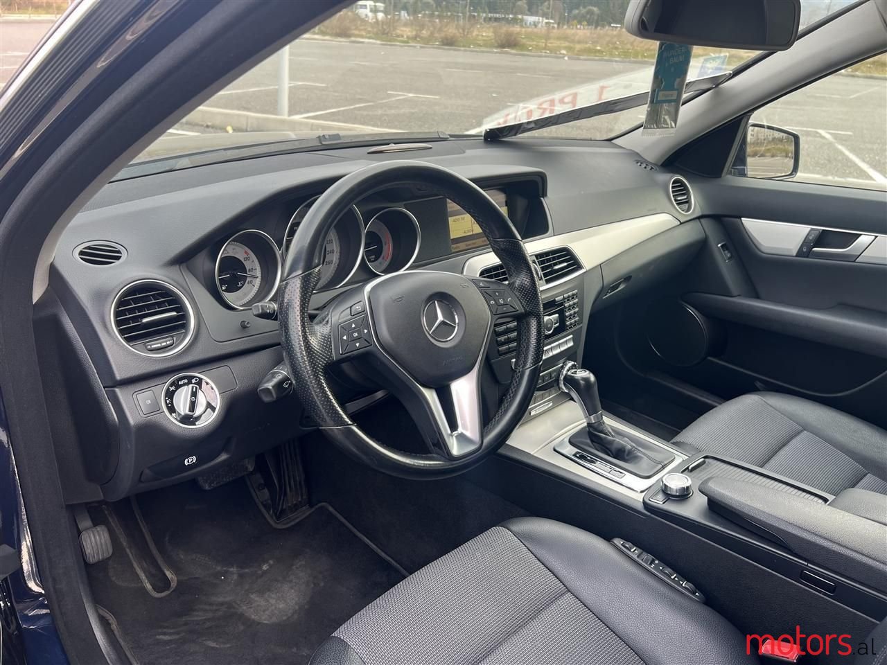 2012' Mercedes-Benz C 220 photo #6