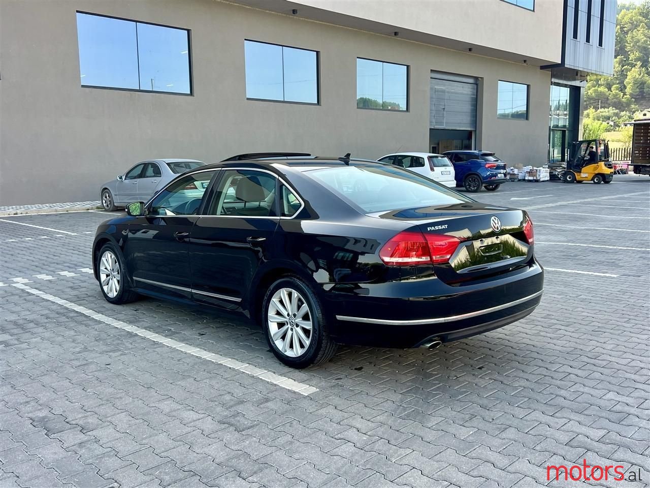 2014' Volkswagen Passat photo #3