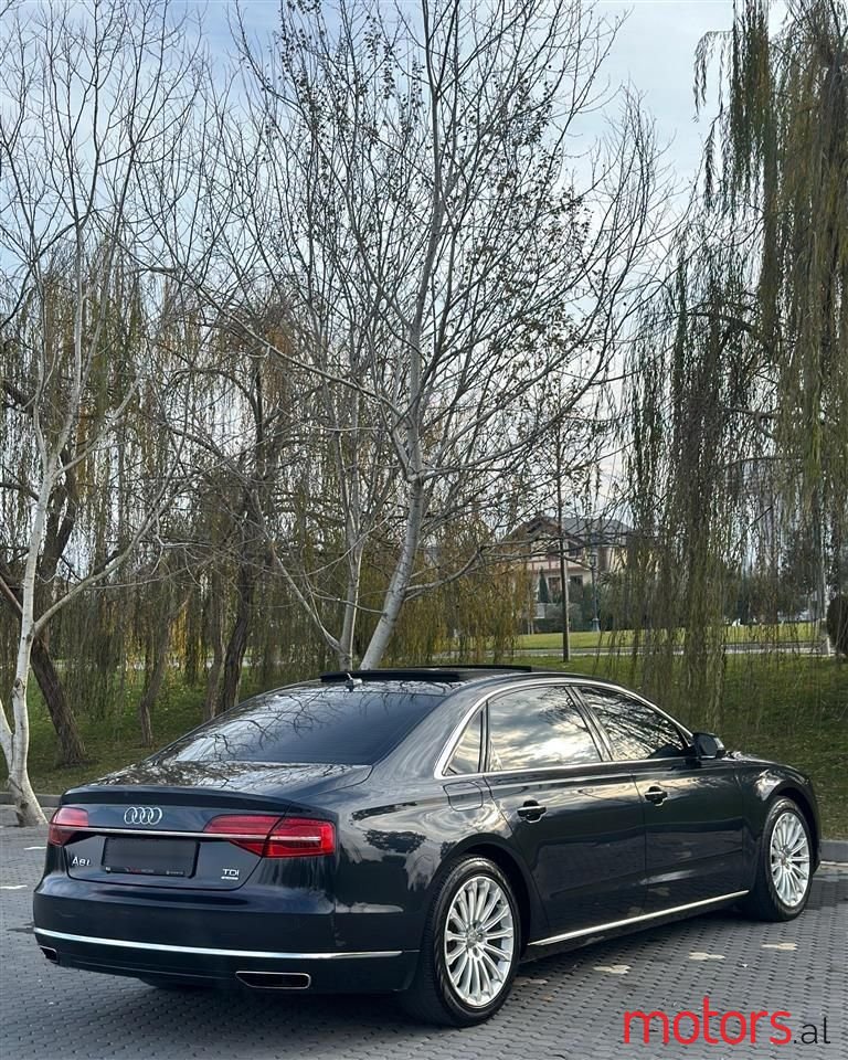 2015' Audi A8 photo #4