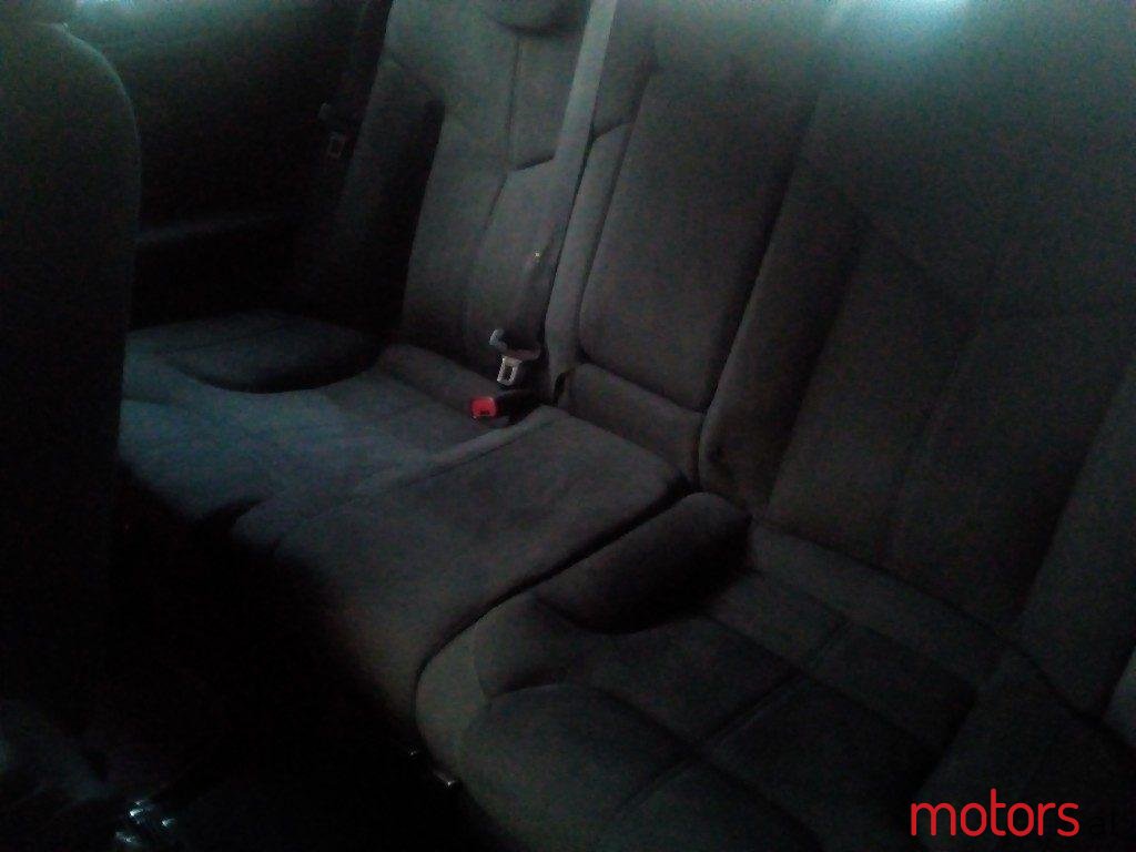 2005' Alfa Romeo GT photo #3