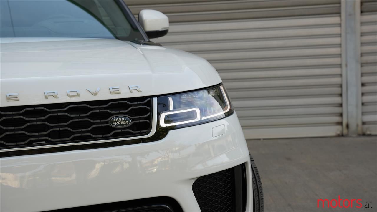 2020' Land Rover Range Rover Sport photo #5