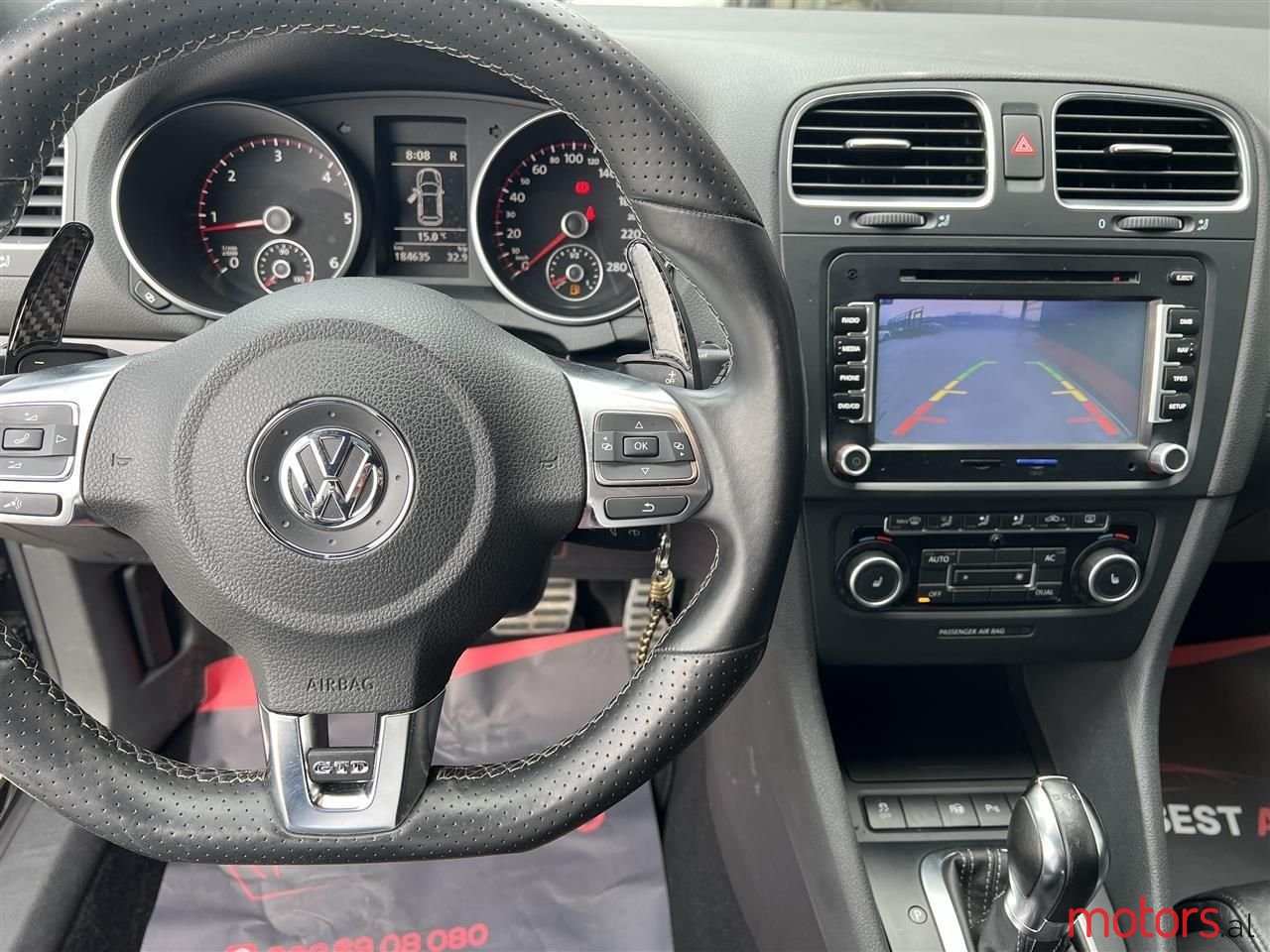 2011' Volkswagen Golf photo #2