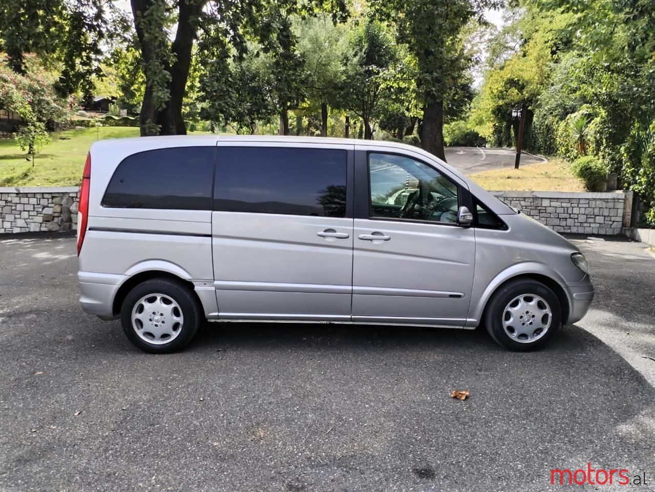 2006' Mercedes-Benz Viano photo #6