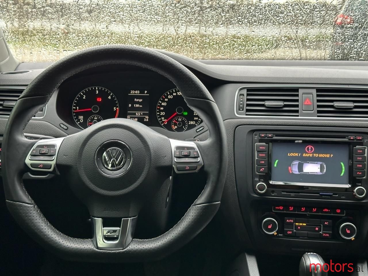 2013' Volkswagen Jetta photo #5