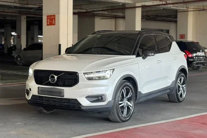 2019' Volvo Xc 40