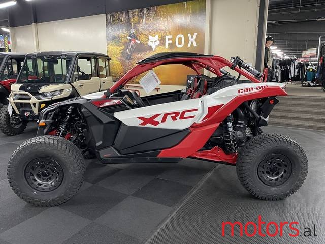 2024' Malaguti 2024 Can-Am® Maverick X3 X rc photo #1