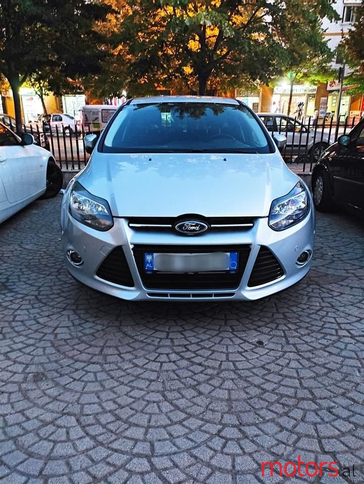 2011' Ford Focus photo #2