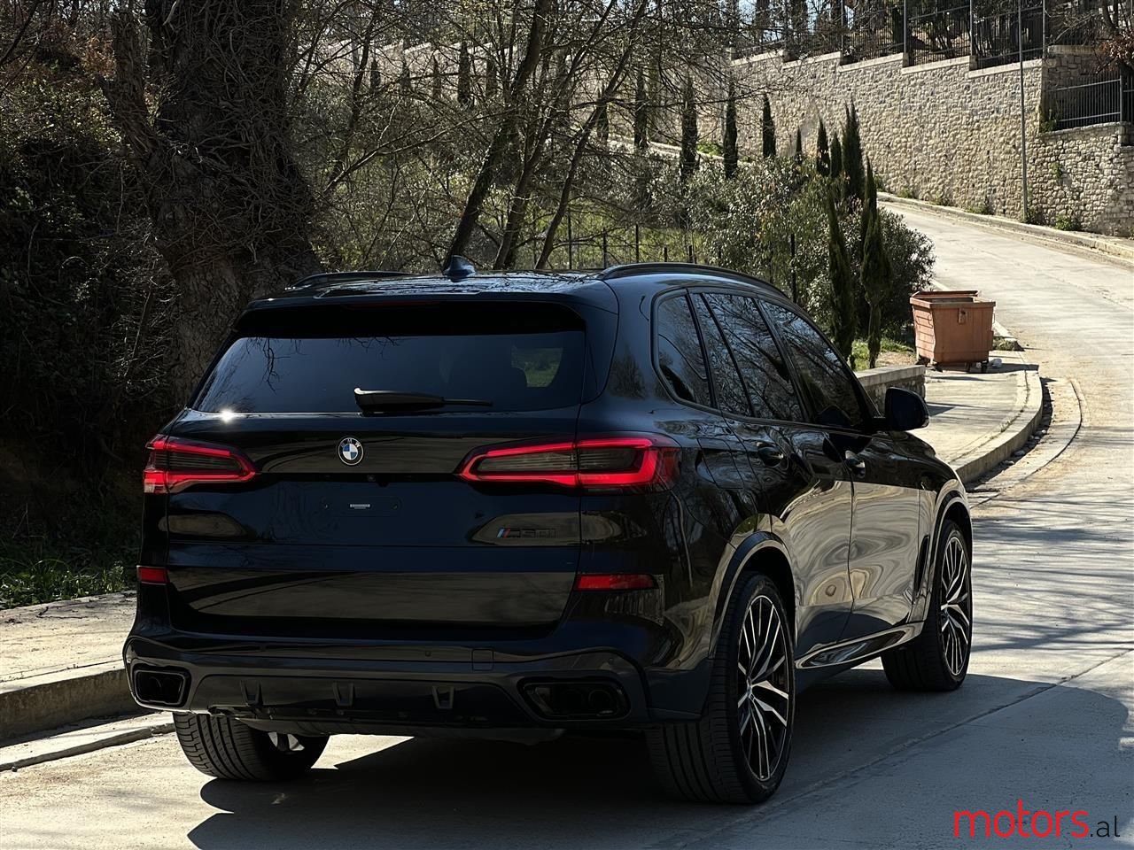 2020' BMW X5 photo #2