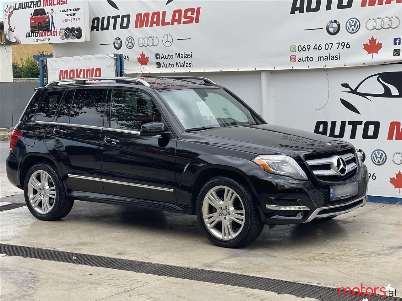 2015' Mercedes-Benz GLK 250 photo #1