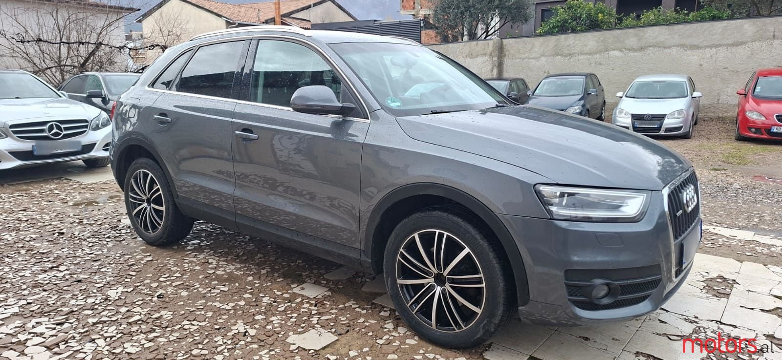 2013' Audi Q3 photo #1