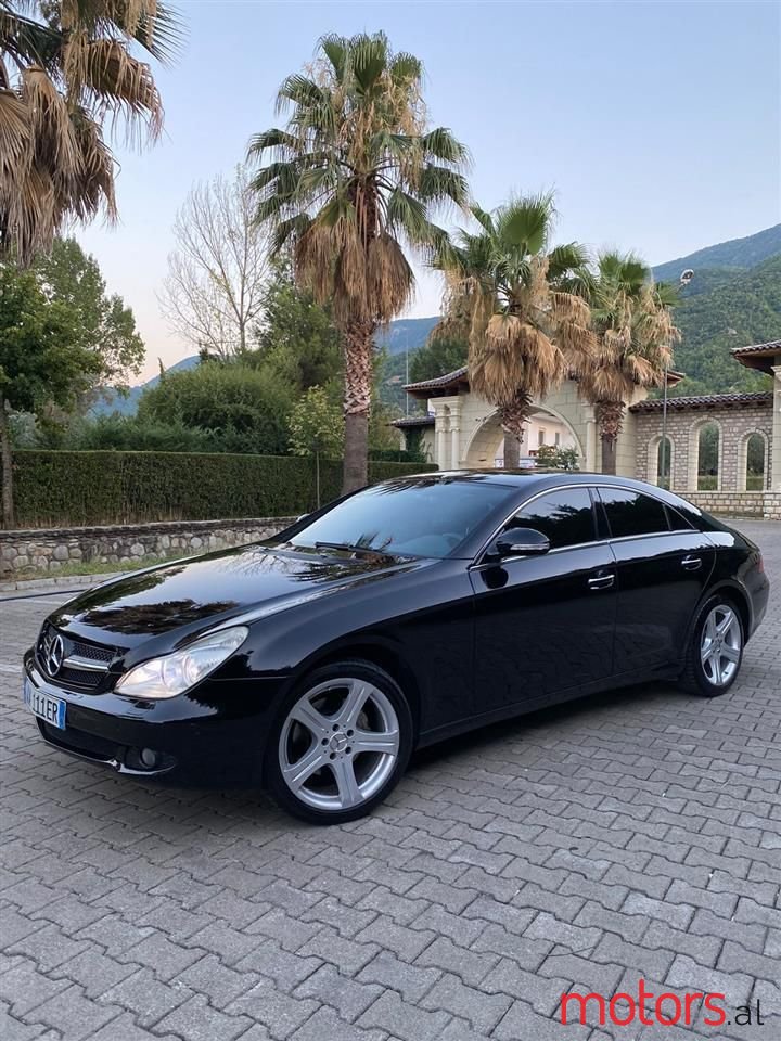 2006' Mercedes-Benz CLS 320 photo #2