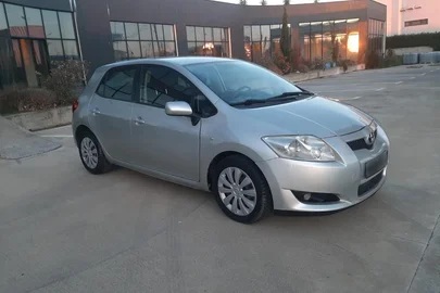 2008' Toyota Auris