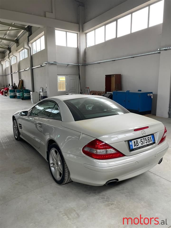 2006' Mercedes-Benz SL 350 photo #4