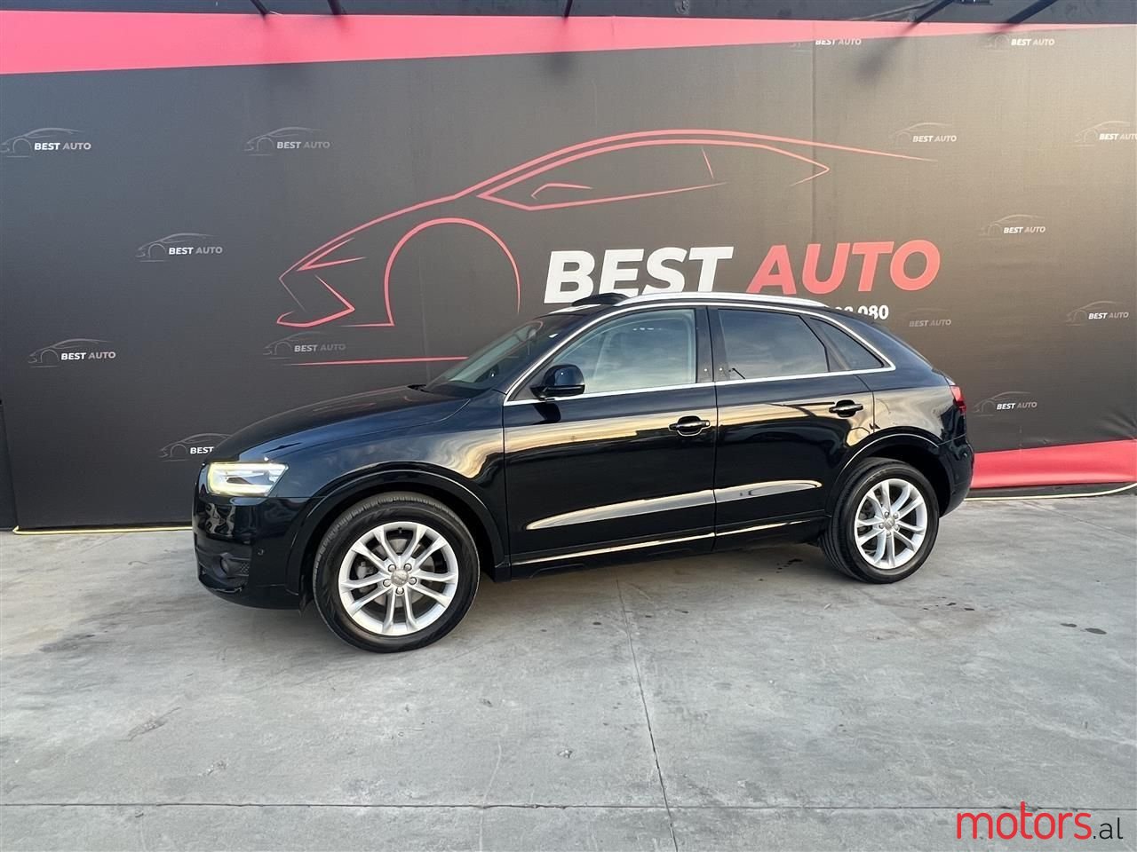 2013' Audi Q3 photo #1