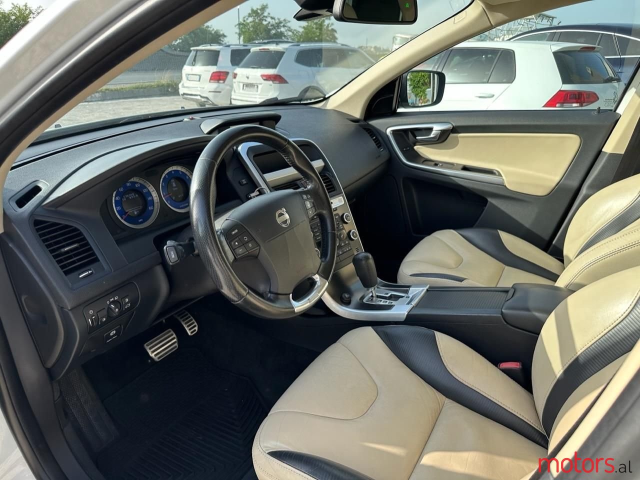 2010' Volvo Xc 60 photo #6