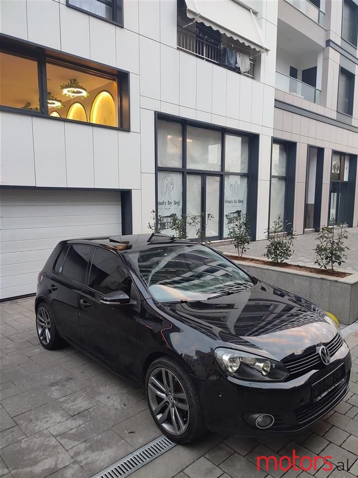 2010' Volkswagen Golf photo #6