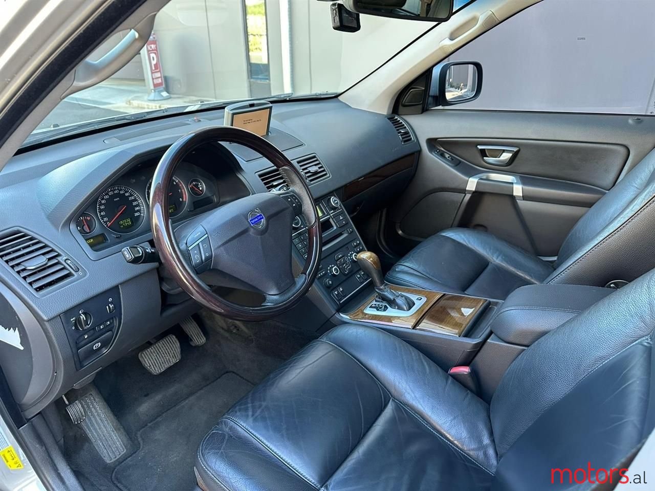 2008' Volvo Xc 90 photo #2