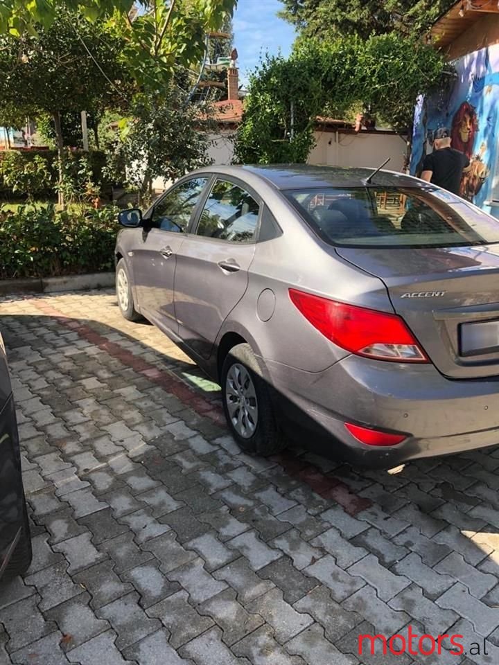 2014' Hyundai Accent photo #2