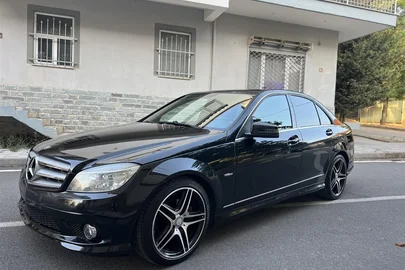 2010' Mercedes-Benz C 200