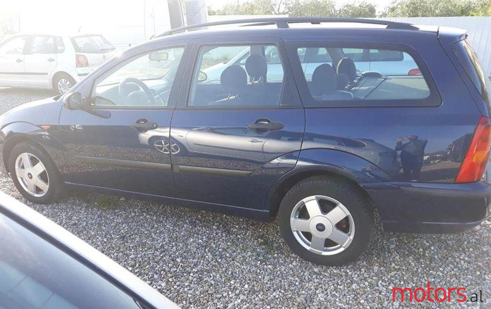 2005' Ford Focus photo #1