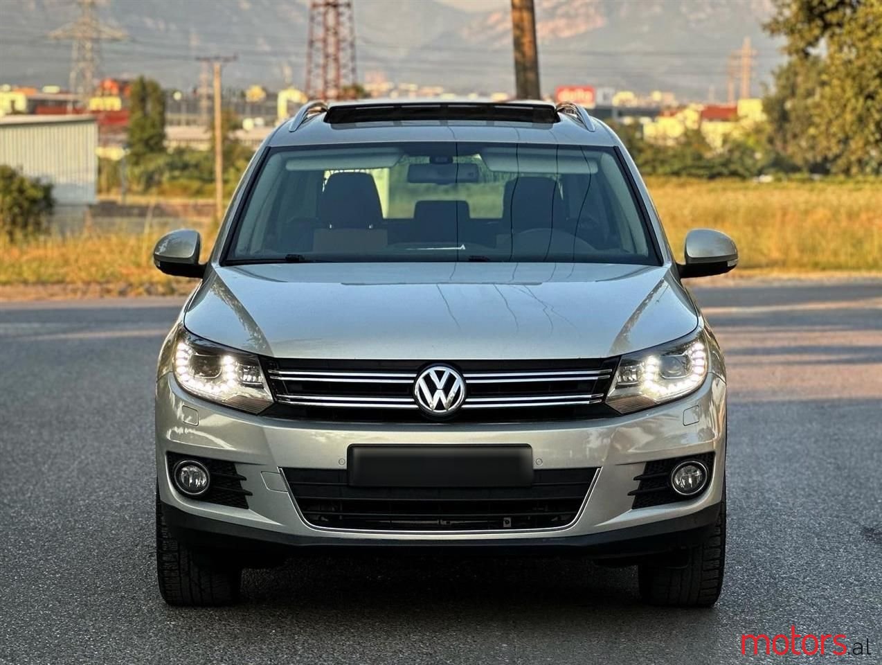 2013' Volkswagen Tiguan photo #4
